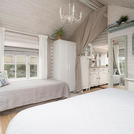 Guesthouse Delisa Parnawa Zewnętrze zdjęcie
